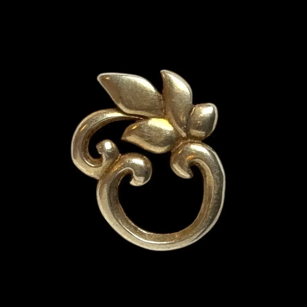 Vintage Gold-Toned Sterling Silver 925 Floral Pendant - 3.08g